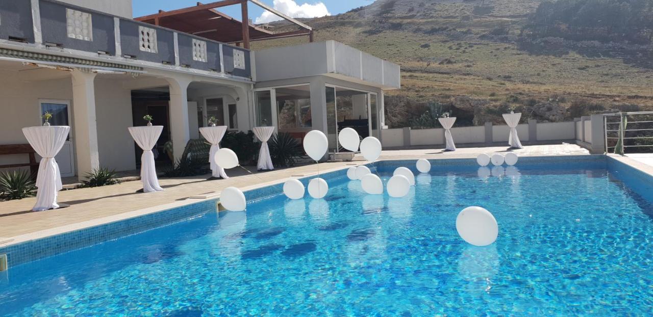 Kuca Pecine Bed & Breakfast Metajna Exterior photo