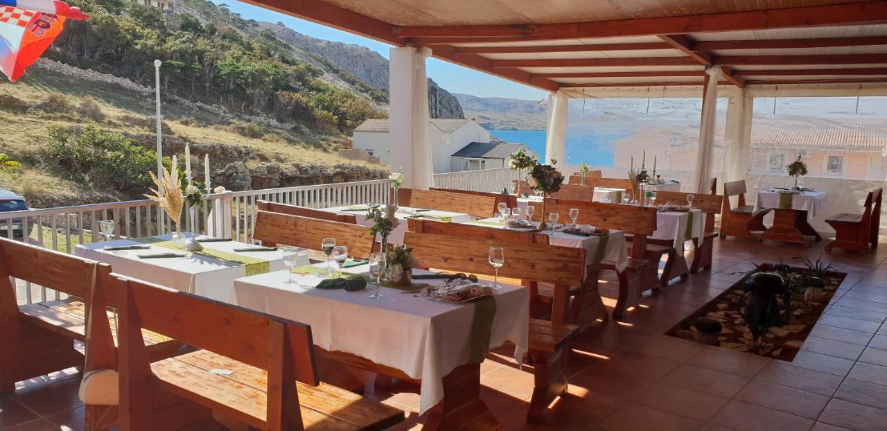 Kuca Pecine Bed & Breakfast Metajna Exterior photo